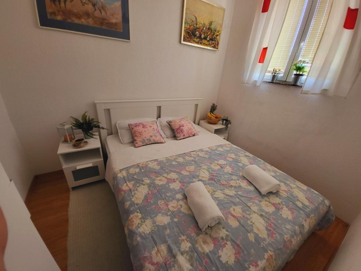 Apartment Beverly Kozino - By The Sea With Free Parking Exteriör bild